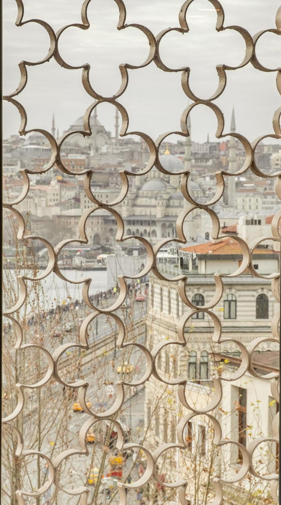 Khai Hotel Karakoey Istanbul Bagian luar foto